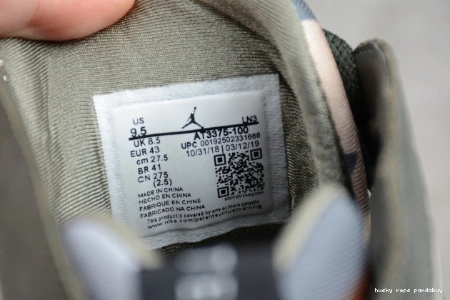 Cheap Husky Jordan Air x Patta AT3375-100 Icicle 7 0802